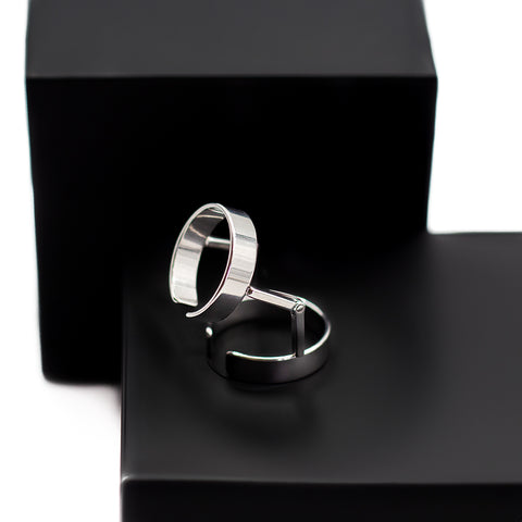 Armature Statement Ring