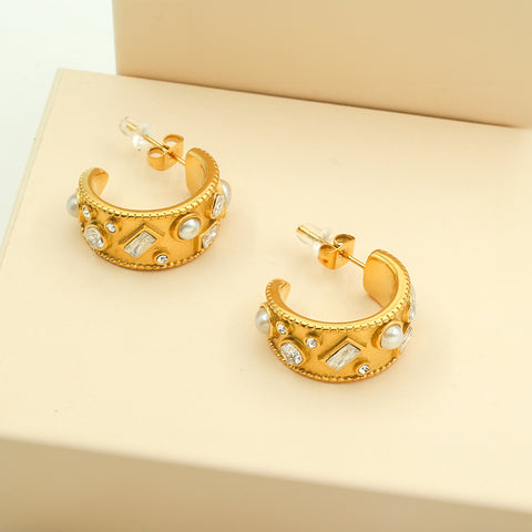 Pearl Crest Cuffs