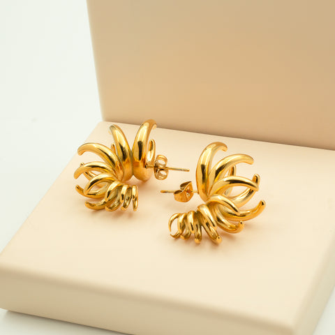 Scorpio Gold Glam Earring