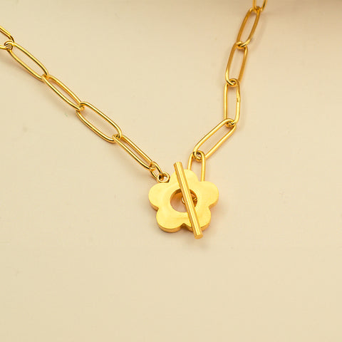 Blossom Choker