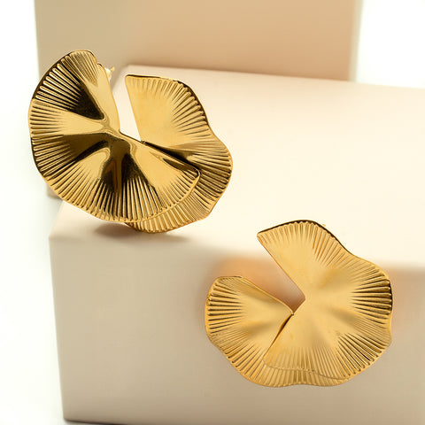 Swirl Statement Stud Earring