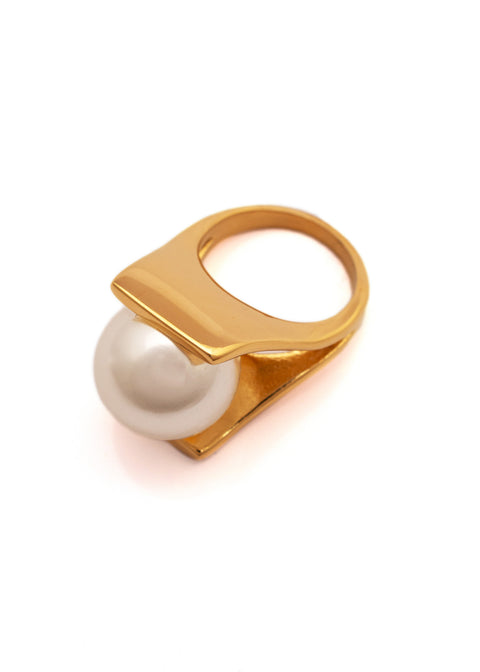 Opulent Pearl Ring